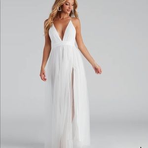 (SOLD) Windsor white formal dress (SOLD)